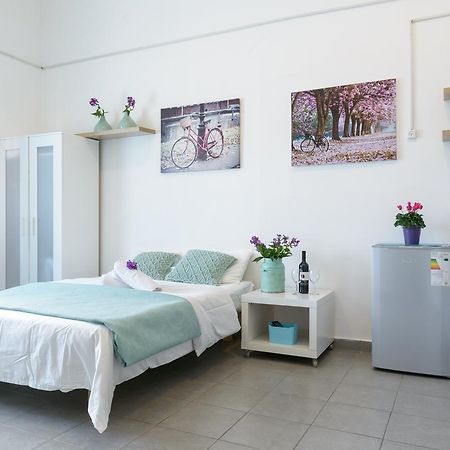 Hacarmel Apartment Тел Авив Екстериор снимка