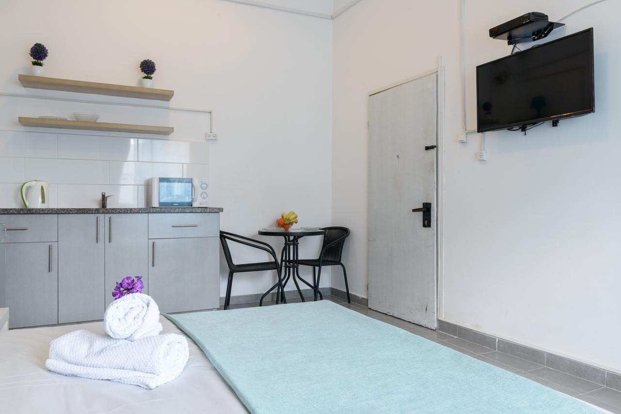 Hacarmel Apartment Тел Авив Екстериор снимка